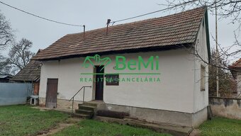 Predaj starší 2 izbový rodinný dom, plus 1 izbový rodinný do - 10