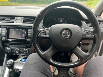 Skoda octavia 2.0TDI 110KW elegance dovoz GB - 10