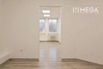 PRENÁJOM komerčného priestoru (26 m2) blízko centra Humenné - 10