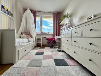 Na predaj veľký 3 izbový byt po rekonštrukcii - rezervované - 10