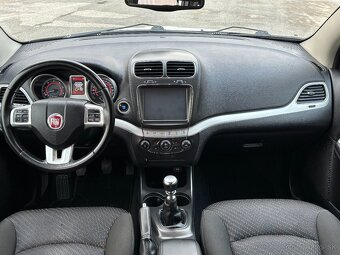 Fiat Freemont 2.0 16V MultiJet 103KW URBAN - 10