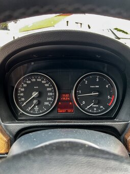 BMW e91 330D - 10