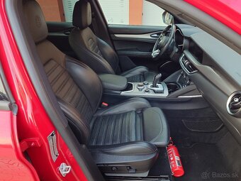 Alfa Romeo Stelvio 2.2 Veloce Q4 154kW - 10