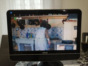ASUS FULL-HD TV - 10