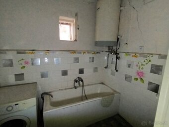 Rodinný dom v obci Zemné - 10