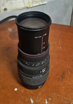 Sigma APO DG Macro 70-300 mm - 10