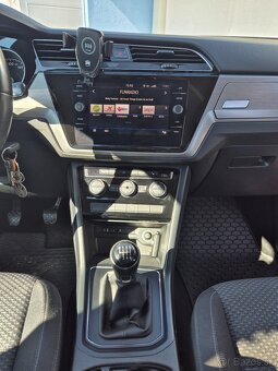 Volkswagen Touran 1.6 TDI 2018 - 10