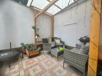 NA PREDAJ 2-IZBOVÝ BYT VO VRÚTKACH – TERASA, ZIMNÁ ZÁHRADA, - 10
