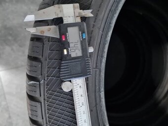 4X Continental 245/45 R18 96V Zimné pneumatiky. - 10