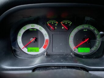 Skoda Octavia RS 1.8t 132kW LPG - 10