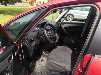 Citroen C4 Grand Picasso - 10