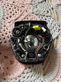 BMW g20/g21 volant - 10