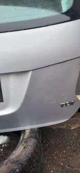 Predám kufrove dvere vw touran passat b6 b7 - 10