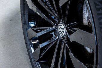 Volkswagen Touareg - 10
