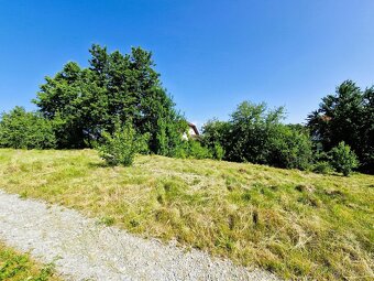 Pozemok na výstavbu rodinných domov | 1 443 m2 | Bytčica - 10