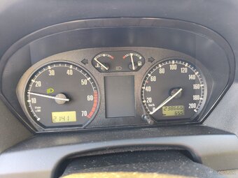 Predám škoda Fabia combi 1.4 16v - 10