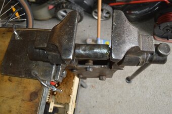 predam krasny stary kovacsky zverak - 10