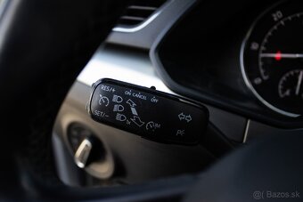 Škoda Superb Combi 2.0 TDI - 10