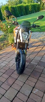 KTM Duke 125 - 10