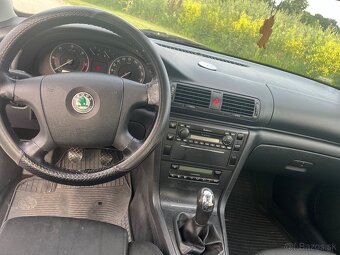 Škoda Superb 1.9 TDi - 10