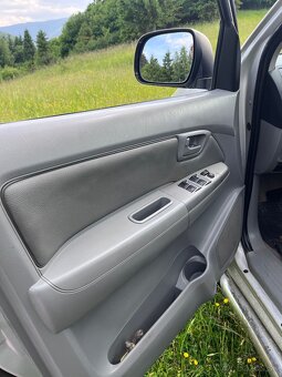 Toyota Hilux 3.0 D-4D 126Kw 4x4 - 10