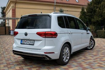 Volkswagen Touran R-Line 1,5 TSI DSG - 10