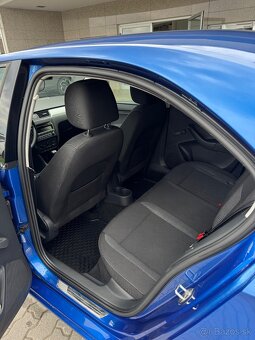 Škoda rapid 1.2 63kw 2015 - 10