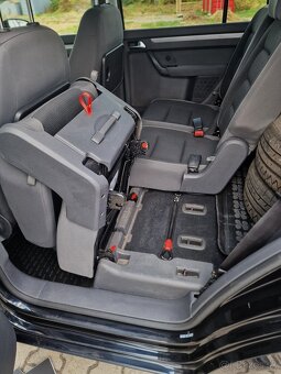 Volkswagen Touran 1.6 TDI Trendline - 10