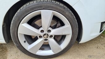 škoda rapid 1,2 TSI 81Kw Tour De France - 10