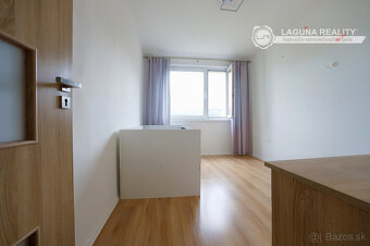 Byt 4+1 (86 m2) s loggiou sídl. Mier Spišská Nová Ves - 10