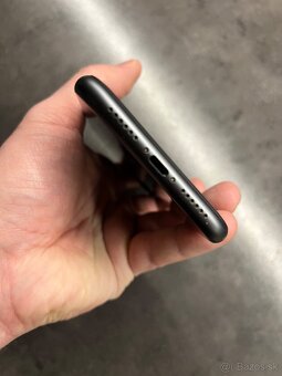 Predam Iphone 11 128gb nova bateria 100% - 10