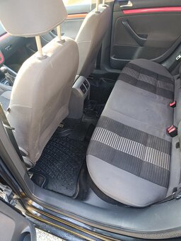 Volkswagen Golf 5 - 10