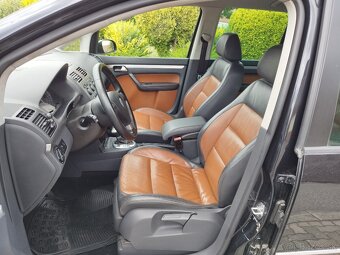 Volkswagen Touran 1.4tsi DSG. - 10