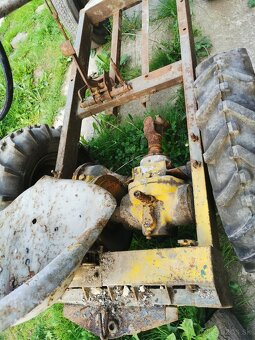 Malotraktor domácej výroby, rám, šasi, nápravy - 10
