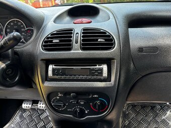 Peugeot 206 1.4i 2006 - 10