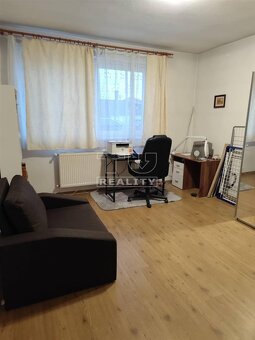 Rodinný dom v obci Láb pripravený na nasťahovanie - 10