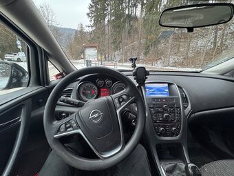 Opel Astra J 1.7 diesel 2013 - 10