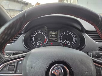 Škoda octavia 3 rs - 10