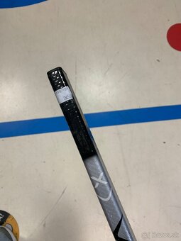 SAMUEL BUCEK nova hokejka BAUER VAPOR HYPERLITE  - 10
