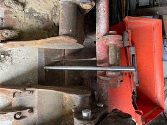 Lyžice na minibager s rychloupinakom - 10