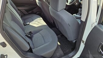 Nissan Qashqai 2.0i 4x4 LPG - 10