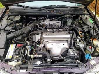 Honda Accord Aerodeck 2.2i automat - 154 000 KM - DVA VOZY - 10