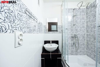 Pekný 1 izb. byt,, PALARIKOVA 36 m2, loggia, 7p., pri AUPARK - 10