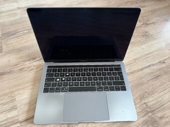 Macbook Pro & Air 13'' 2020, 2019, 2018 (5 roznych modelov - 10