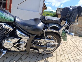 YAMAHA XVS 1300 A - 10