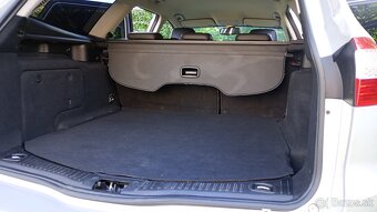 Ford Mondeo - 10