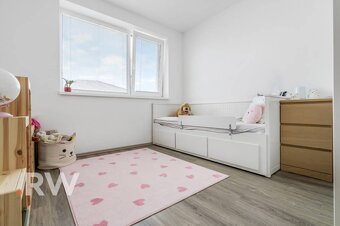 REWIN I Moderný 3-izbový rodinný dom v Slovenskom Grobe - 10