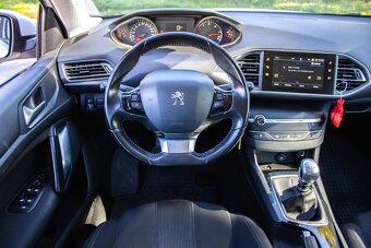 Peugeot 308 1.5 BlueHDi - 10