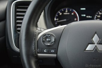 Mitsubishi Outlander 2.20 SR. voz, 7miestne - 10