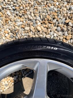 OPEL 245/40 R19 - 10